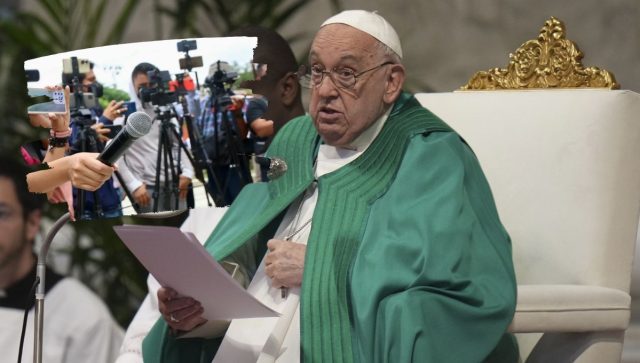 Papa Francisco llama a liberar a comunicadores injustamente encarcelados