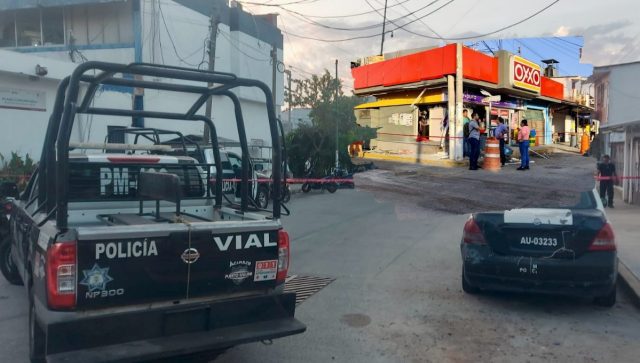 Explosión en Acapulco deja dos muertos y daños materiales