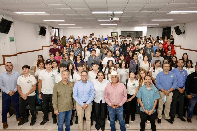 Impulsa Gobierno de Sonora conservación y repoblamiento del guajolote con la Universidad de la Sierra