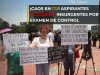 Aspirantes seleccionados de la UNAM bloquean Insurgentes contra examen