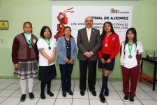 Doce atletas y ocho ajedrecistas representan al EdoMéx en Durango